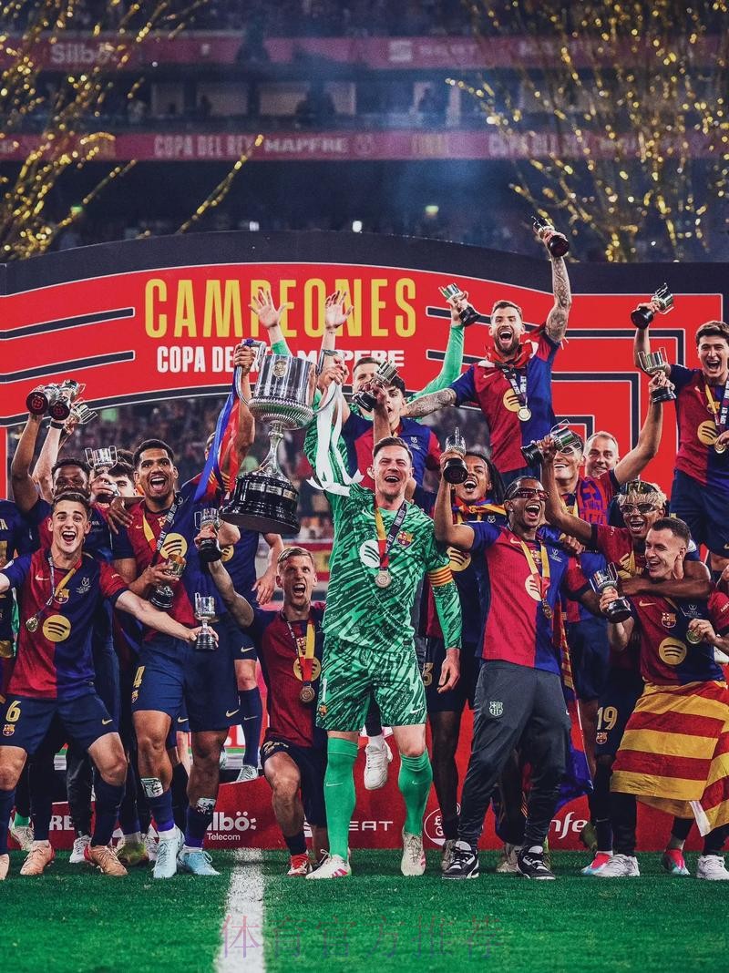 世体:巴萨状态爆棚 而皇马近两年历史交锋战绩占优